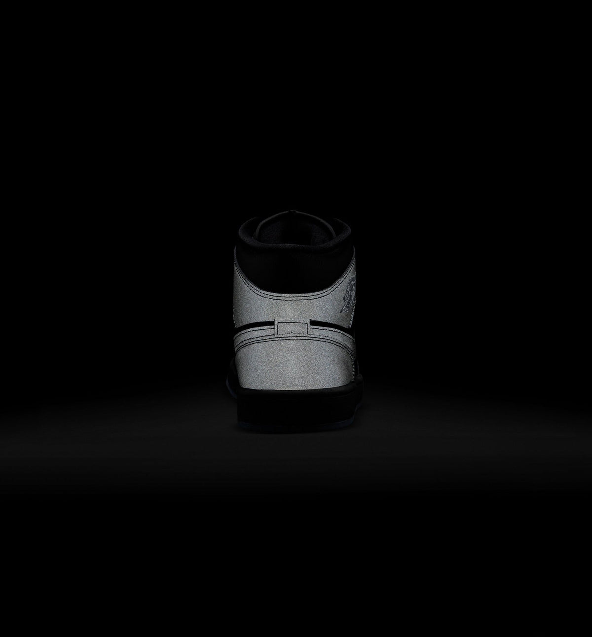 Air Jordan 1 Mid SE Men's – Black/Grey
